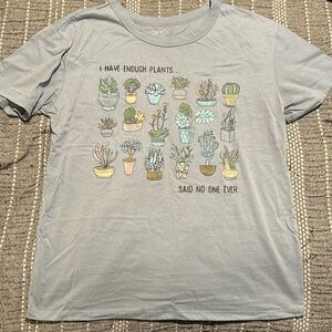 Women’s plants t-shirt size medium